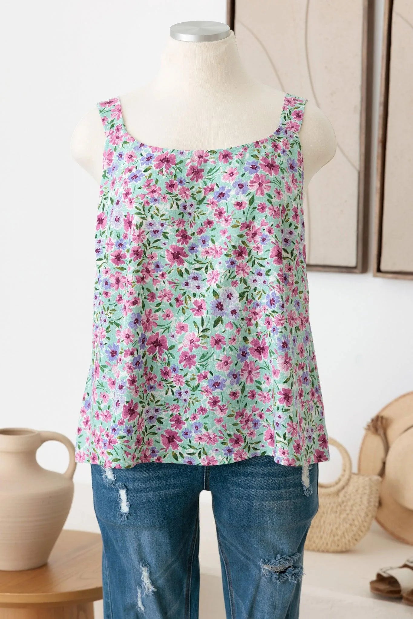 Plus Size Criss Cross Back Tie Sleeveless Floral Top